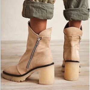 Free People Jack platform leather boots size 38 US 7.5 GUC